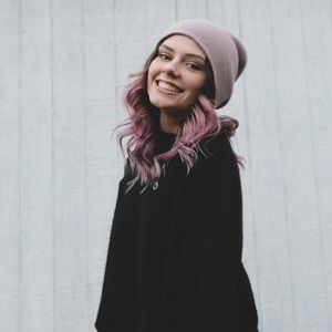 Meet your Posher, Brooke